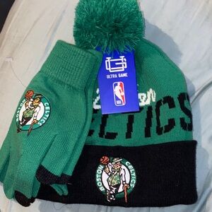 Ultra Game Women's Celtics Green and Black Beanie
